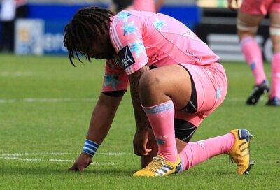 Stade Francais centre Mathieu Bastareaud